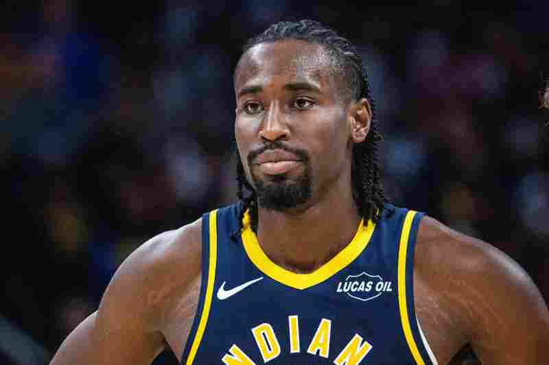 打得足夠好!內史密斯10中7高效拿到25分1板4斷 二&三節得分上雙