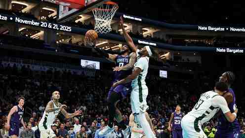 ??黃蜂輕取雄鹿 卡爾克布倫納8中8砍17分9板3帽 字母哥缺陣