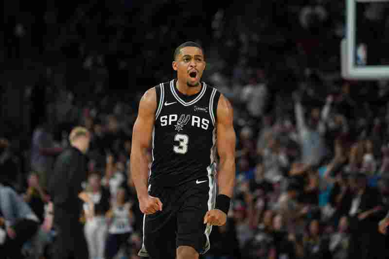 太猛了！凱爾登·約翰遜12投9中&三分5中3 高效砍下25+7