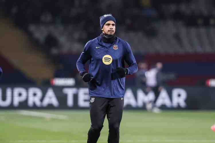 RAC1:佩德里今日正常訓練,阿勞霍缺席合練